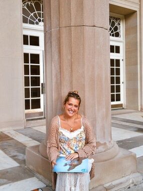 Meet your Posher, Emily